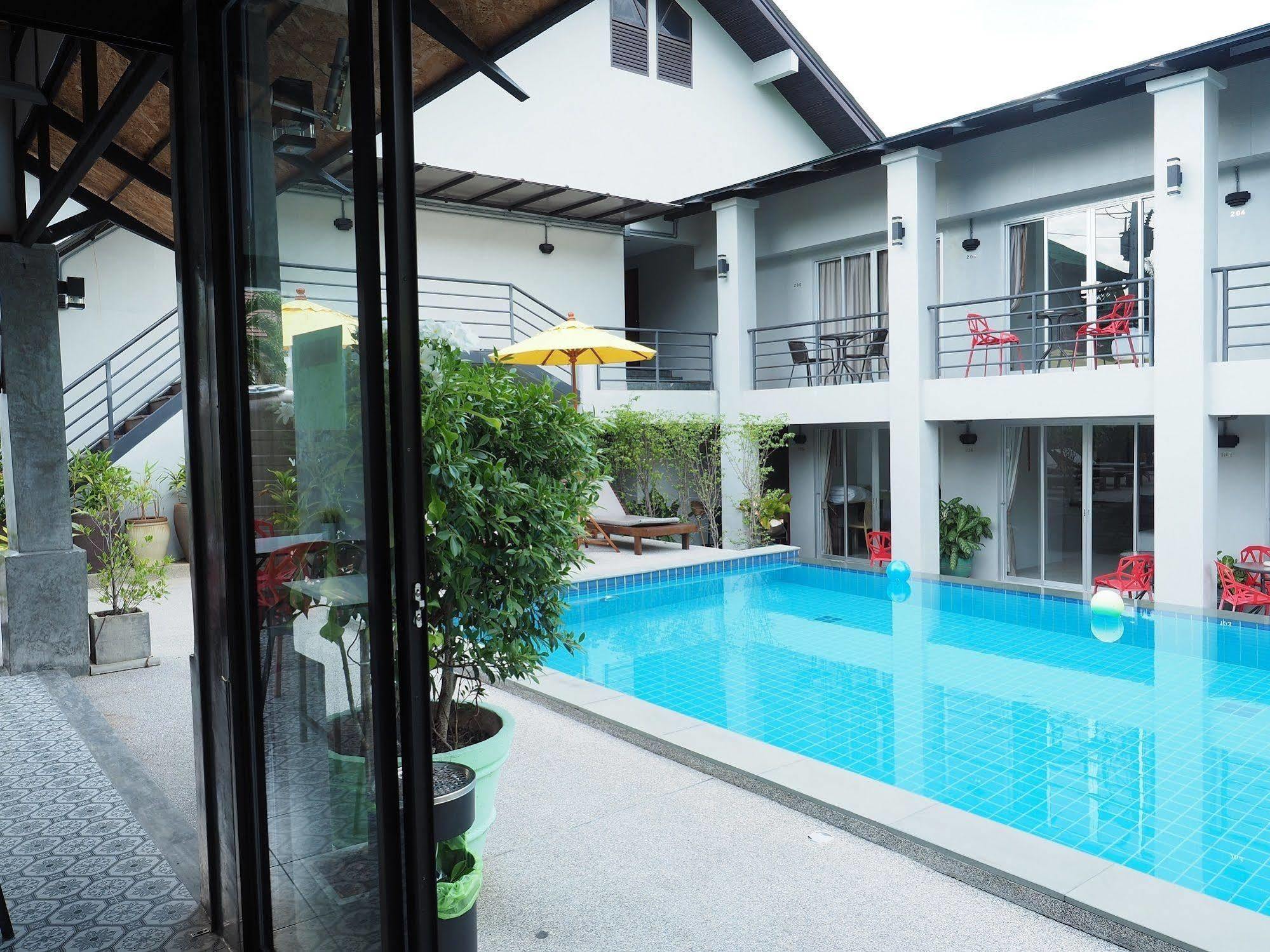 The Nest Resort Patong Exterior photo